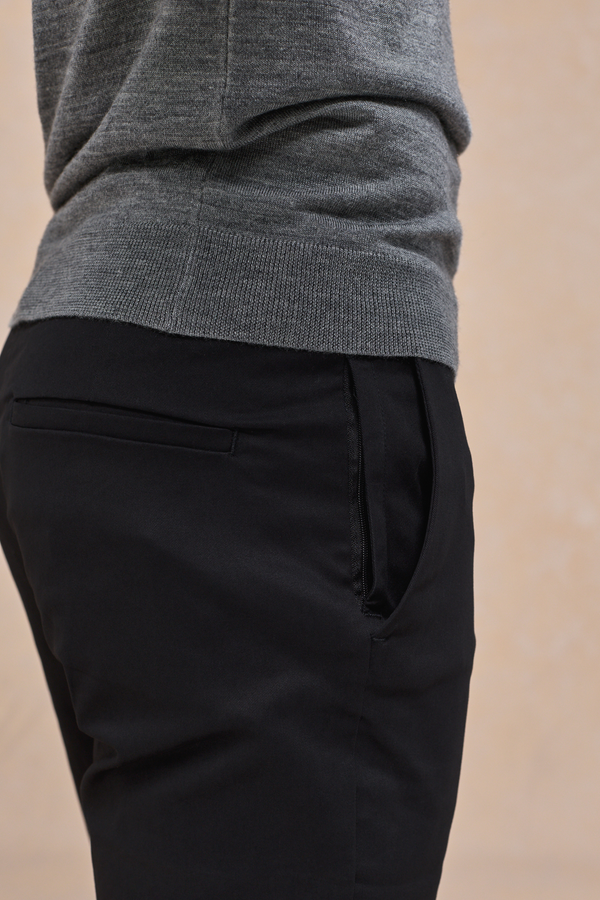 Elliot Easy Chino - Black