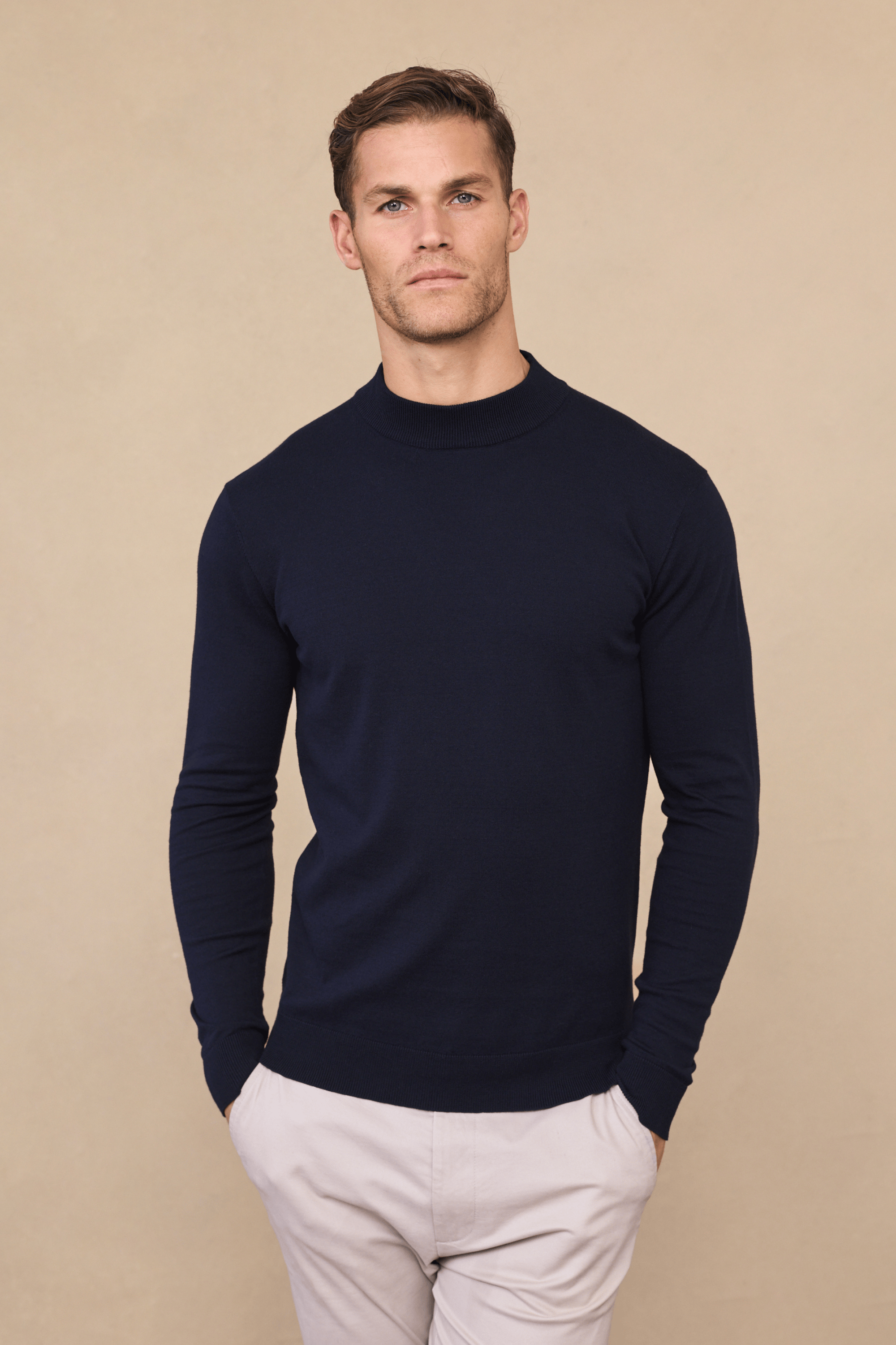 Noah Lightweight Crew Neck Sweater - Navy