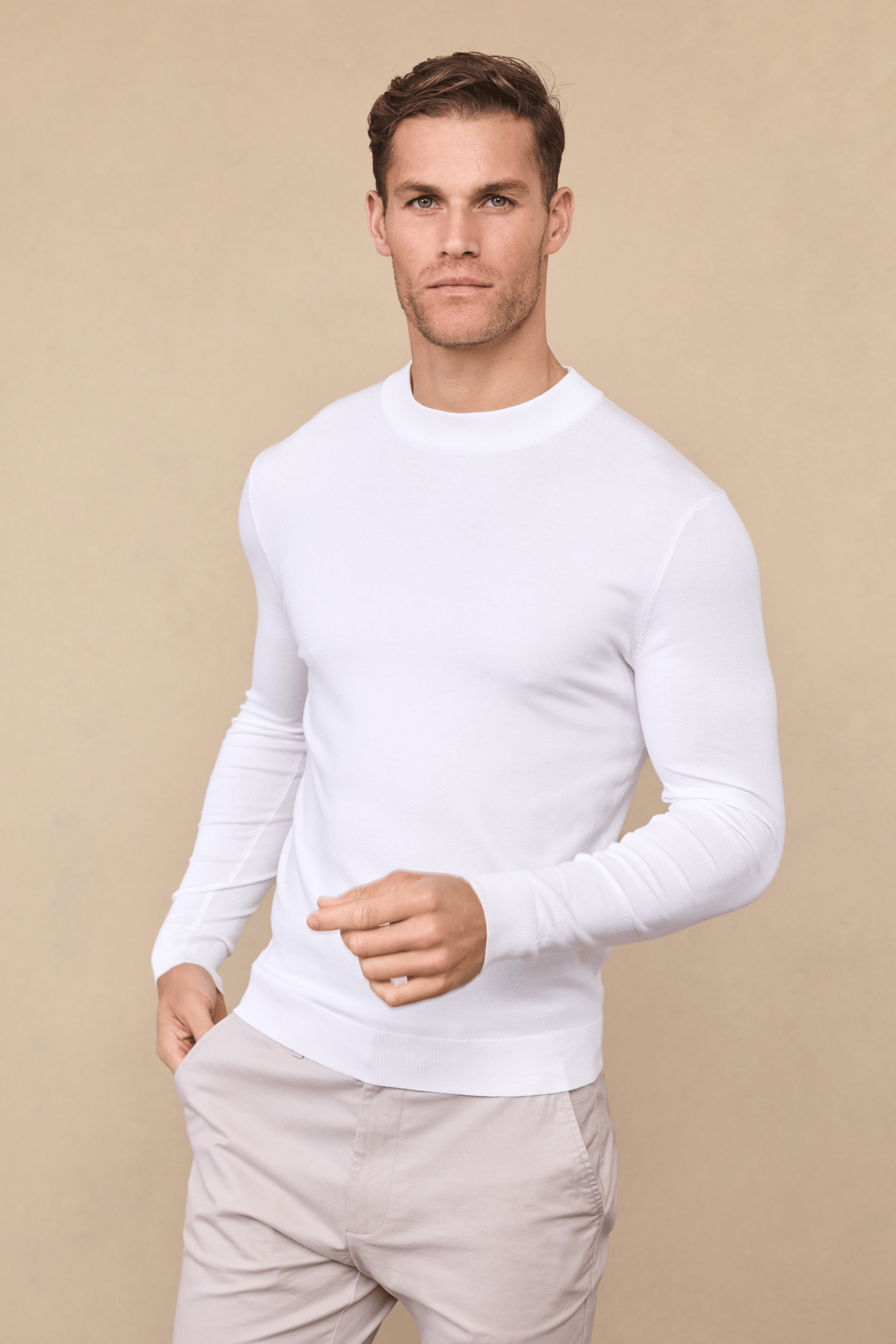 Noah Lightweight Crew Neck Sweater - Ecru